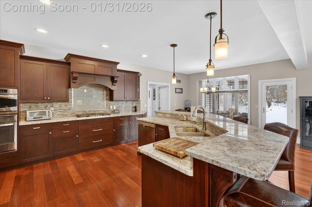 7247 Ardsley Lane, Independence Charter Township, MI 48348