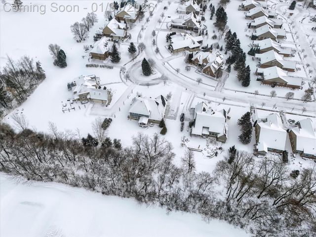 7247 Ardsley Lane, Independence Charter Township, MI 48348