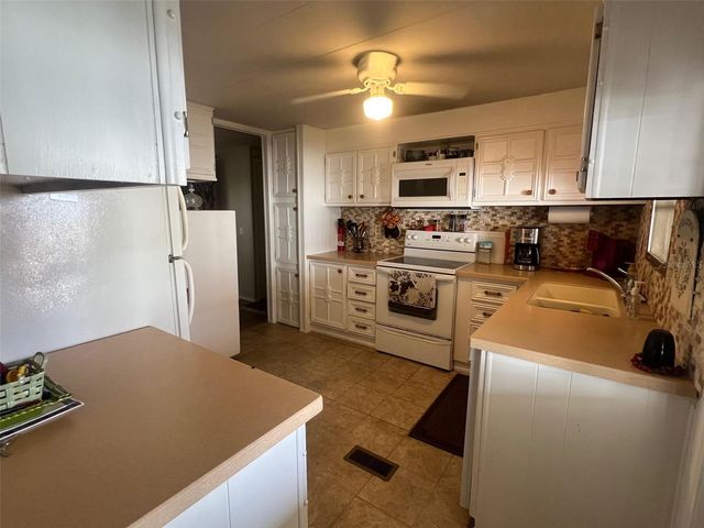 29250 US HIGHWAY 19 N 248, Clearwater, FL 33761