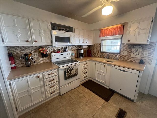29250 US HIGHWAY 19 N 248, Clearwater, FL 33761