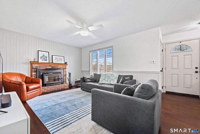 123 Harwinton Avenue, Plymouth, CT 06786