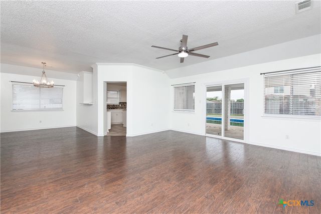 1802 Lava Lane, Killeen, TX 76549