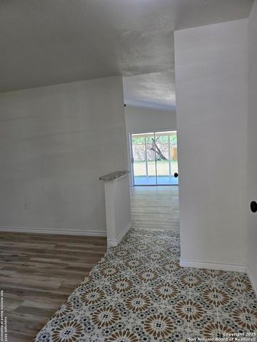 7401 Old Spanish Trail, Live Oak, TX 78233