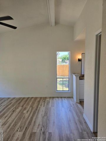 7401 Old Spanish Trail, Live Oak, TX 78233
