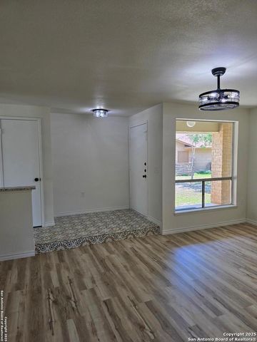 7401 Old Spanish Trail, Live Oak, TX 78233