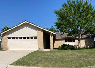 7401 Old Spanish Trail, Live Oak, TX 78233