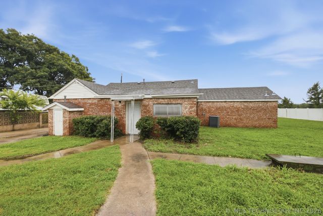 10035 Bryant Road, Henryetta, OK 74437