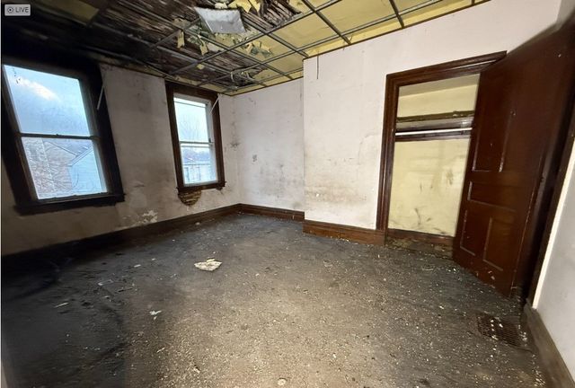 1308 Jawett St, Marshall Shadeland, PA 15212