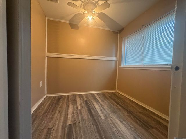 9254 Corlett Dr, Baton Rouge, LA 70811