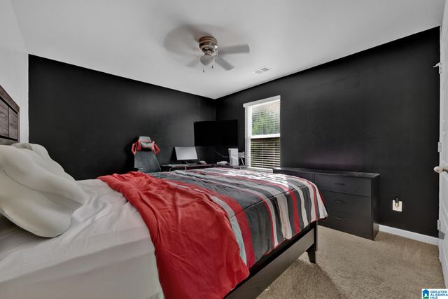 7047 PINE MOUNTAIN CIRCLE, Gardendale, AL 35071