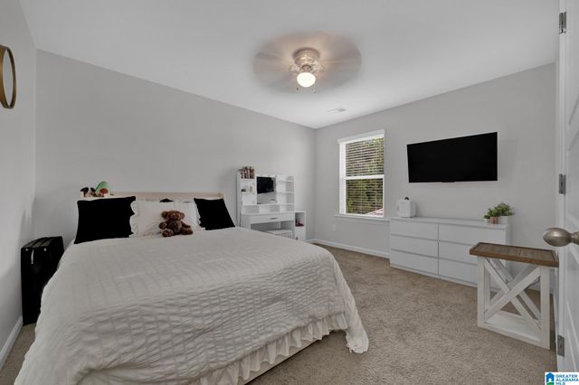7047 PINE MOUNTAIN CIRCLE, Gardendale, AL 35071