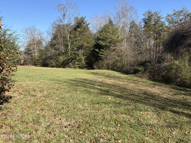 230 Amanda Drive, Jamestown, TN 38556