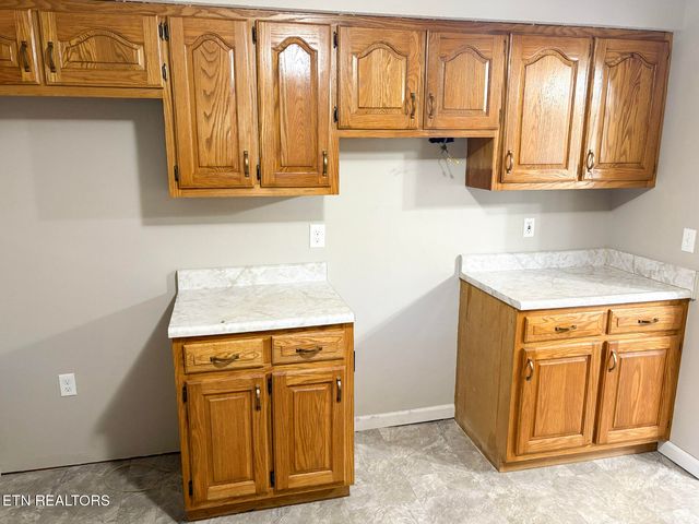 230 Amanda Drive, Jamestown, TN 38556