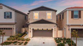 16728 Grapefruit Lane, Fontana, CA 92336