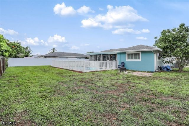 117 SE 45th TER, Cape Coral, FL 33904