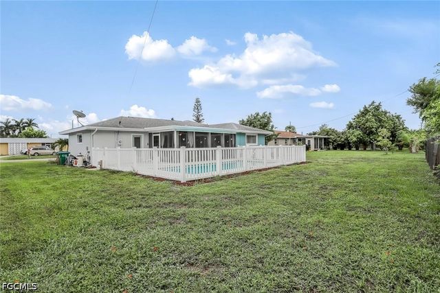 117 SE 45th TER, Cape Coral, FL 33904