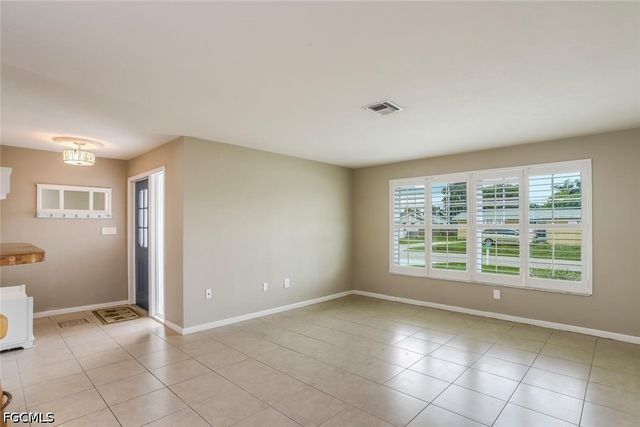 117 SE 45th TER, Cape Coral, FL 33904