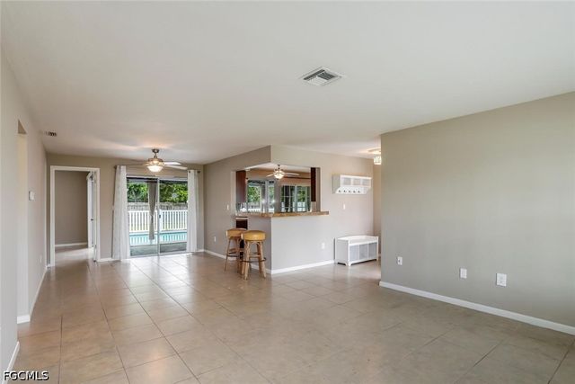 117 SE 45th TER, Cape Coral, FL 33904