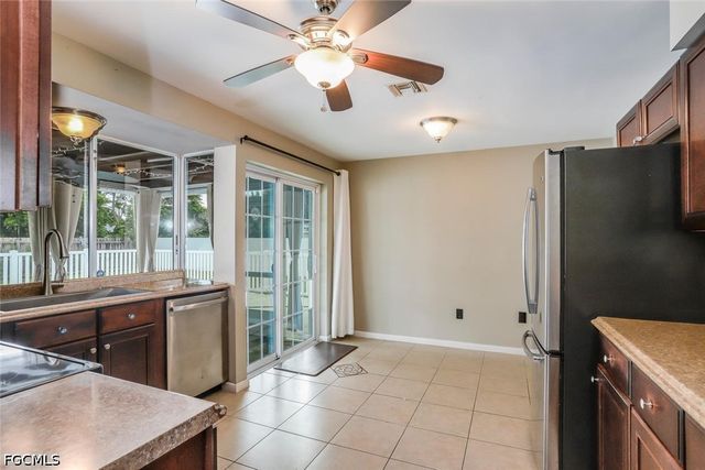 117 SE 45th TER, Cape Coral, FL 33904