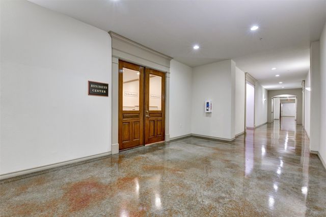 2400 Mccue Road 448, Houston, TX 77056