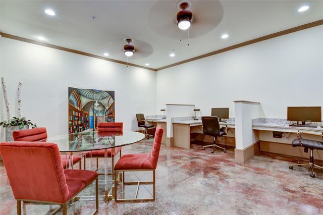 2400 Mccue Road 448, Houston, TX 77056