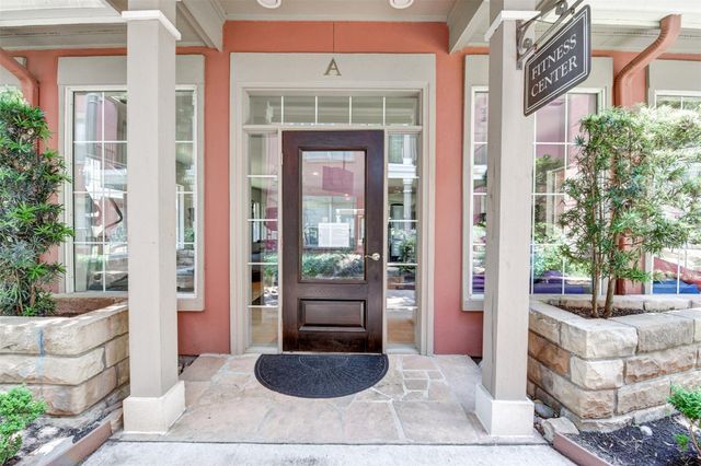 2400 Mccue Road 448, Houston, TX 77056