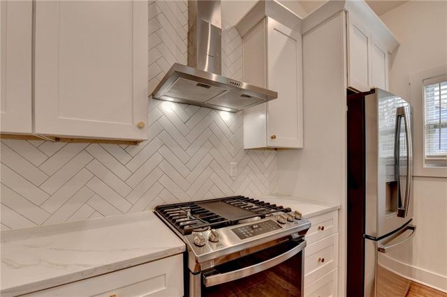 1990 Mcafee Place, Decatur, GA 30032