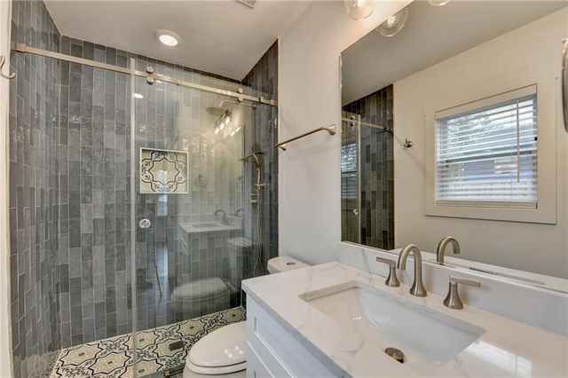 1990 Mcafee Place, Decatur, GA 30032