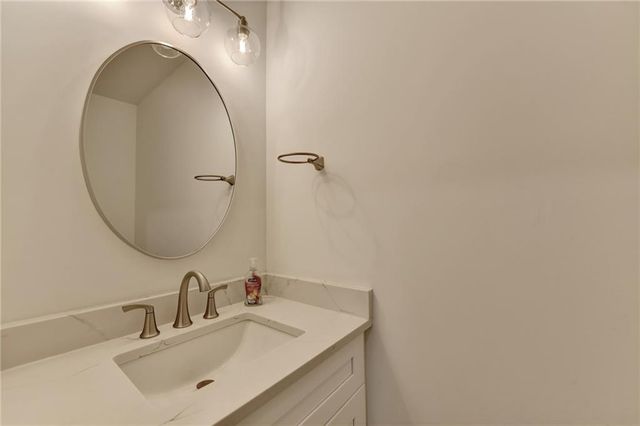 1990 Mcafee Place, Decatur, GA 30032