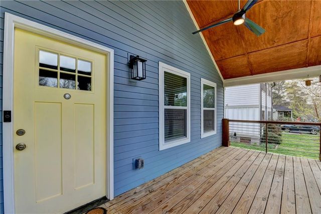 1990 Mcafee Place, Decatur, GA 30032