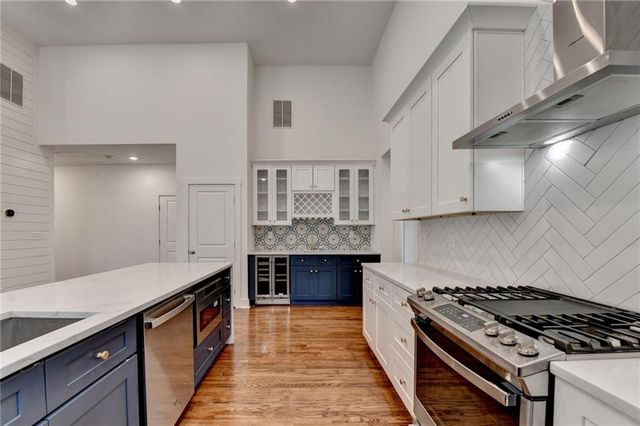 1990 Mcafee Place, Decatur, GA 30032