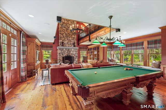 79 Highridge Road, Simsbury, CT 06092
