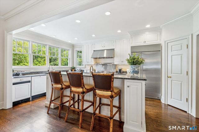 79 Highridge Road, Simsbury, CT 06092