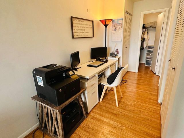 9300 SW 8th St 214, Boca Raton, FL 33428