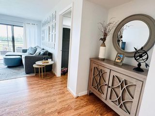 9300 SW 8th St 214, Boca Raton, FL 33428