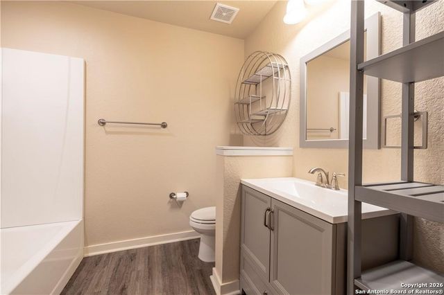 356 Basel, New Braunfels, TX 78130