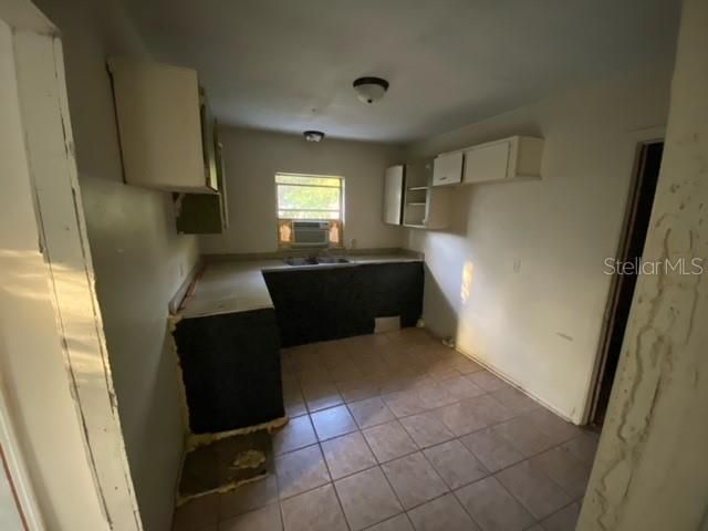 555 E VOORHIS AVENUE, Deland, FL 32724