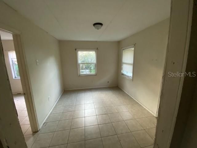 555 E VOORHIS AVENUE, Deland, FL 32724