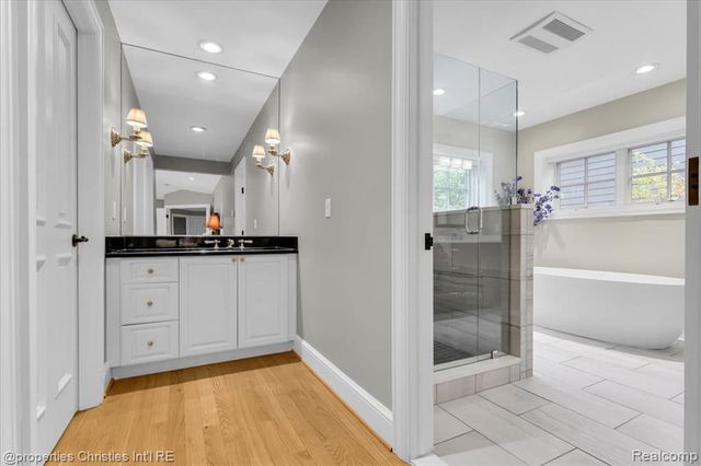 517 W Frank Street, Birmingham, MI 48009