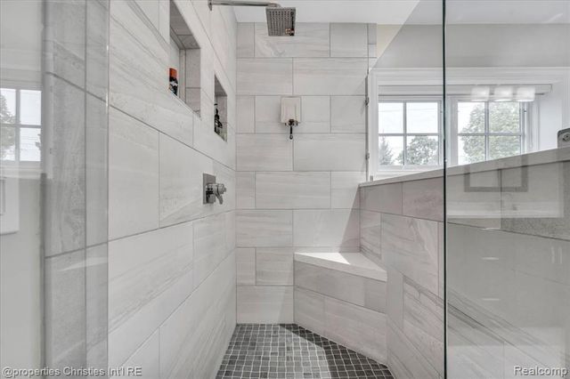 517 W Frank Street, Birmingham, MI 48009