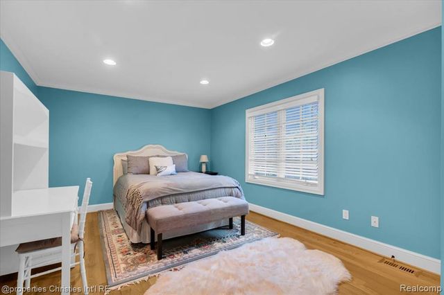517 W Frank Street, Birmingham, MI 48009
