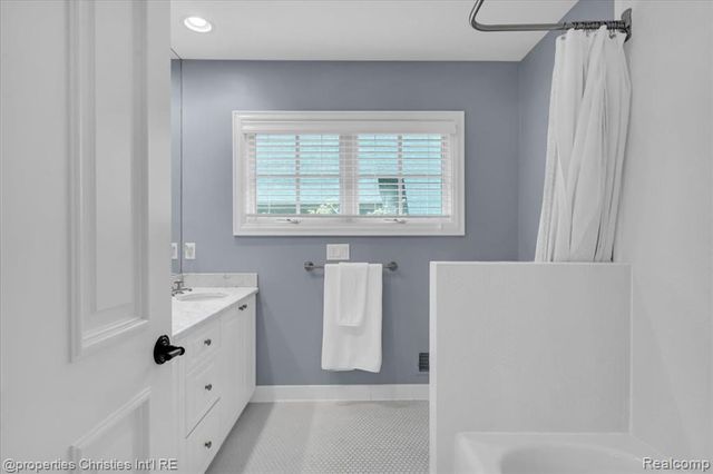 517 W Frank Street, Birmingham, MI 48009
