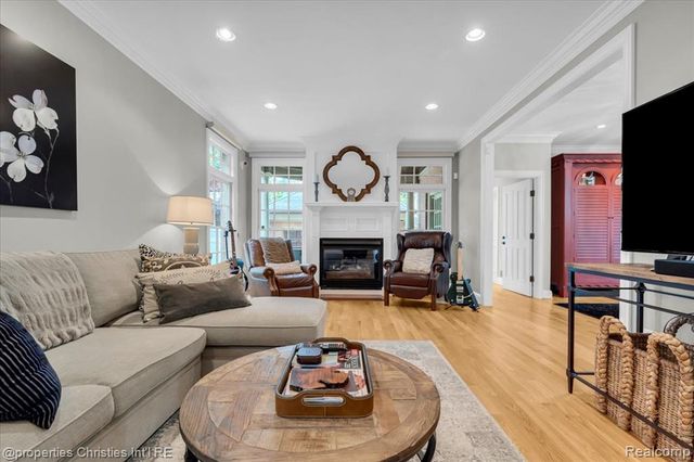 517 W Frank Street, Birmingham, MI 48009