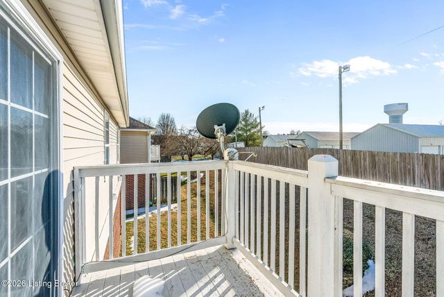 169 Central Blvd APT 39, Mt Washington, KY 40047