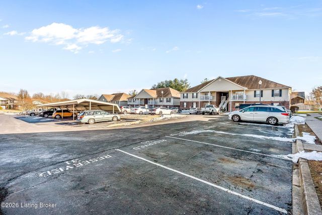 169 Central Blvd APT 39, Mt Washington, KY 40047
