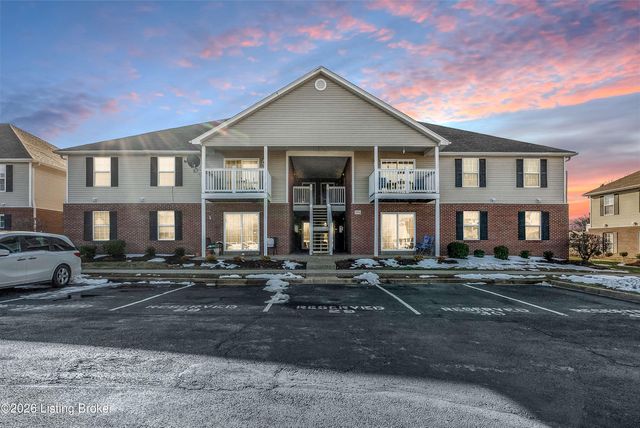 169 Central Blvd APT 39, Mt Washington, KY 40047
