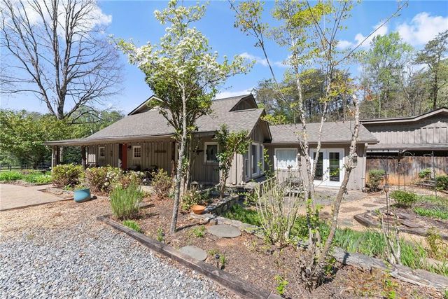 290 Chastain Road, Sautee Nacoochee, GA 30571