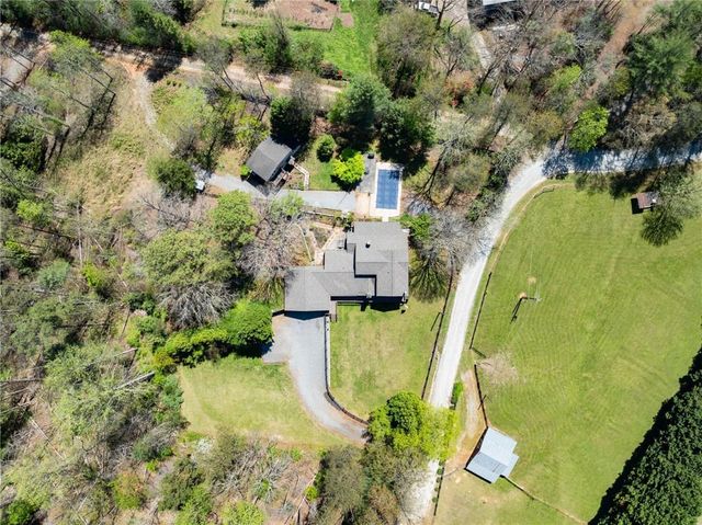 290 Chastain Road, Sautee Nacoochee, GA 30571