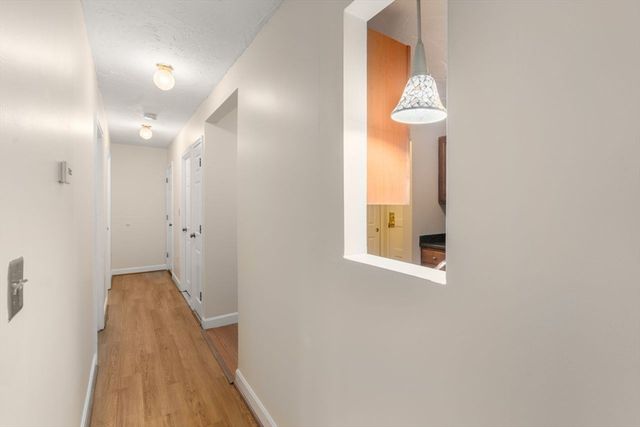 16 Winter St 41C, Waltham, MA 02451