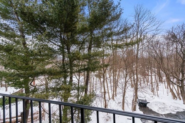 16 Winter St 41C, Waltham, MA 02451